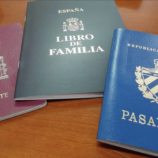 Cubanos con Pasaporte Español