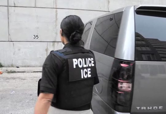 Agentes de ICE