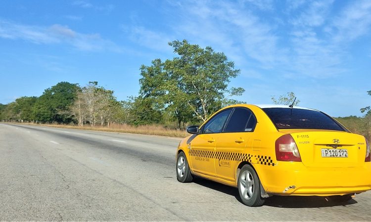 Cuba impone peajes en carreteras