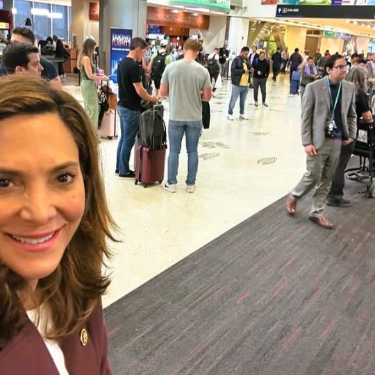 María Elvira Salazar