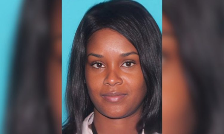 FBI-de-Miami-busca-a-mujer-que-defraudo-al-gobierno-por-34-millones-de-dolares-