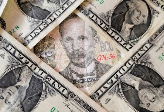 peso cubano y dolar (16)